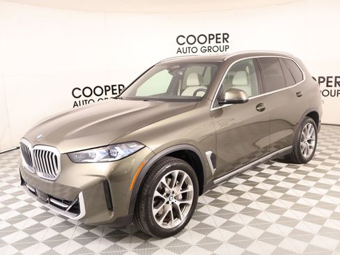 Certified 2024 BMW X5 xDrive40i w/ Executive Package AWD/4WD image 11