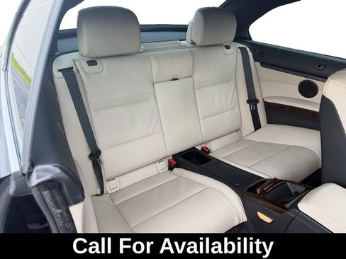 Used 2011 BMW 328i Convertible RWD image 18