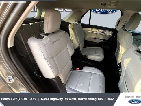 New 2026 Ford Explorer Active w/ Active Comfort Package image 10