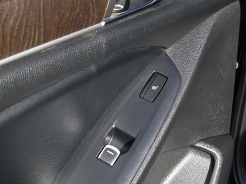 Used 2018 Honda Accord Touring image 20