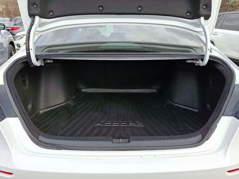 Used 2024 Honda Accord EX image 27