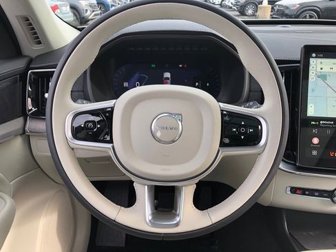 New 2026 Volvo XC90 B6 Ultra image 18