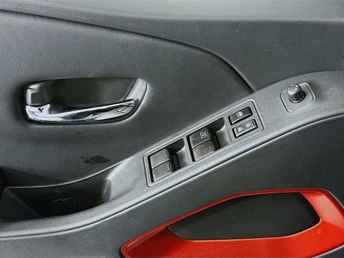 Certified 2025 Nissan Frontier Pro-X w/ Tow Package image 18