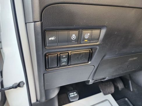Used 2021 Nissan Armada Platinum RWD image 20