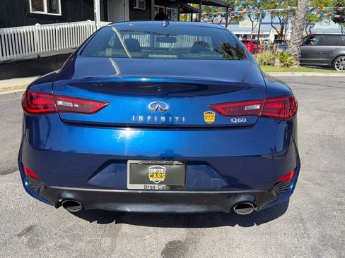 Used 2020 INFINITI Q60 3.0t Luxe RWD image 7