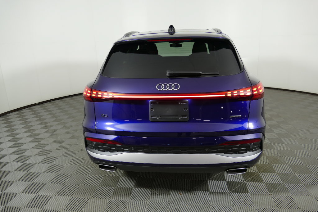 Certified 2025 Audi Q5 Premium Plus AWD/4WD image 4