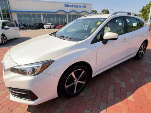 Used 2022 Subaru Impreza 2.0i Premium w/ Popular Package #2 AWD/4WD image 5