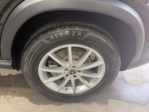 Used 2024 Mercedes-Benz GLE 450e 4MATIC image 9