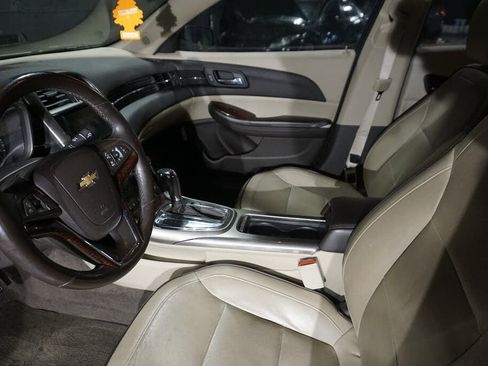 Used 2013 Chevrolet Malibu LTZ FWD image 10