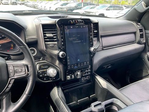 Used 2024 RAM 1500 Limited AWD/4WD image 17