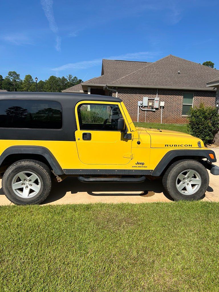 Used 2006 Jeep Wrangler Unlimited Rubicon AWD/4WD image 6
