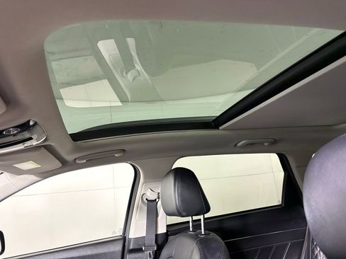 Used 2022 Kia Sorento SX Prestige image 35