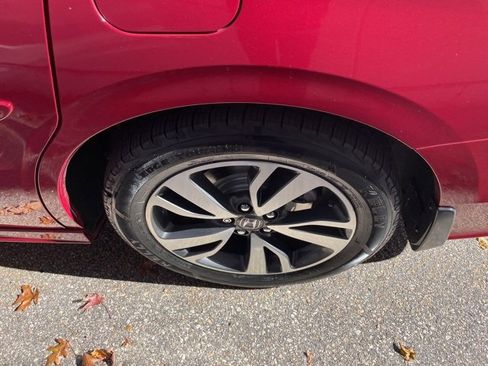 Certified 2022 Honda Odyssey Touring image 10