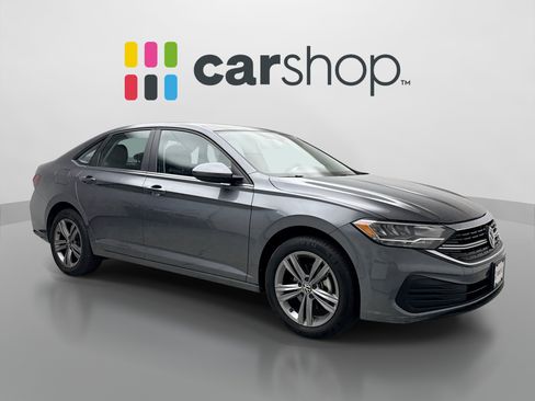 Used 2023 Volkswagen Jetta SE w/ Panoramic Sunroof Package FWD image 7
