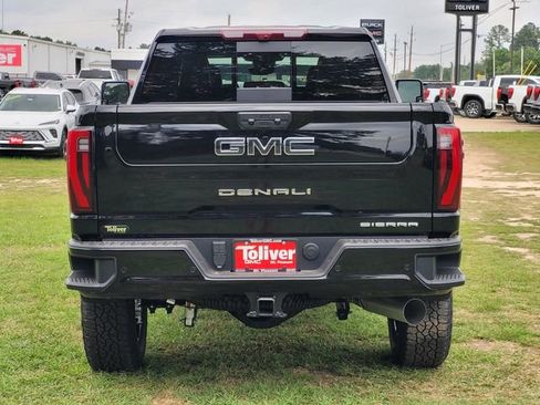 New 2026 GMC Sierra 3500 Denali Ultimate w/ LPO, Black Badging Package AWD/4WD image 6