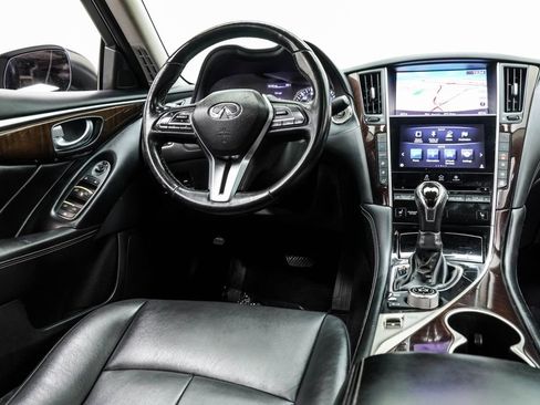 Used 2018 INFINITI Q50 Luxe w/ Essential Package (2.0T Luxe) AWD/4WD image 24