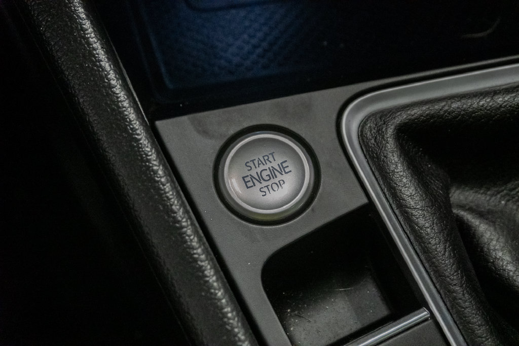 Used 2023 Volkswagen Jetta SEL FWD image 21