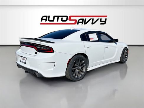 Used 2020 Dodge Charger Scat Pack image 7
