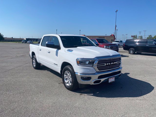 Used 2023 RAM 1500 Laramie AWD/4WD image 8