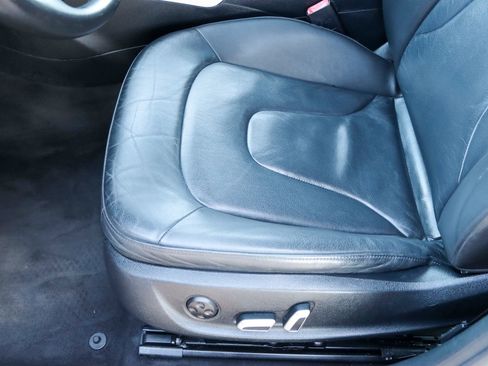 Used 2015 Audi A4 2.0T Premium image 16