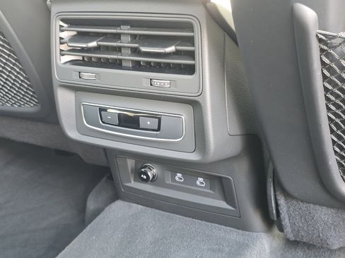 Certified 2025 Audi Q7 2.0T Premium Plus w/ Premium Plus Package image 34