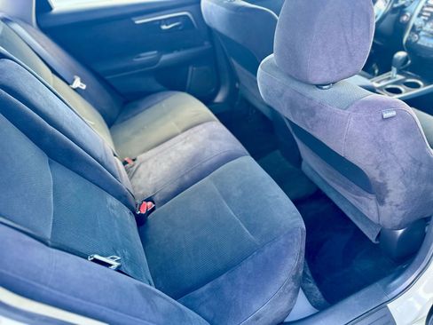 Used 2013 Nissan Altima 2.5 SV FWD image 25