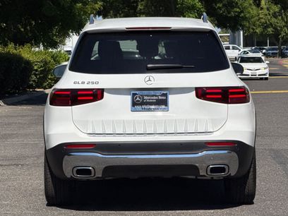 New 2026 Mercedes-Benz GLB 250