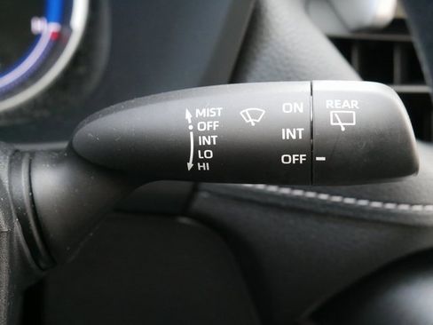 Used 2024 Toyota RAV4 LE image 25