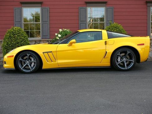Used 2011 Chevrolet Corvette Grand Sport RWD image 6