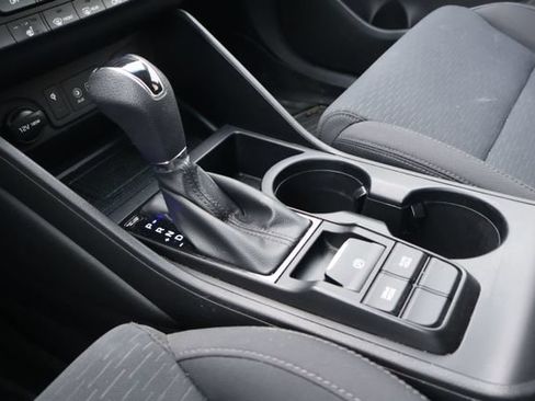 Used 2019 Hyundai Tucson Sport FWD image 14
