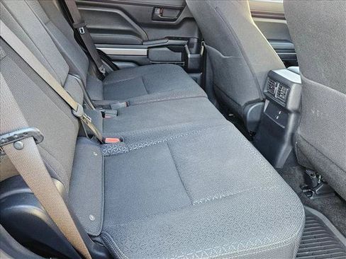Used 2026 Toyota 4Runner SR5 AWD/4WD image 19