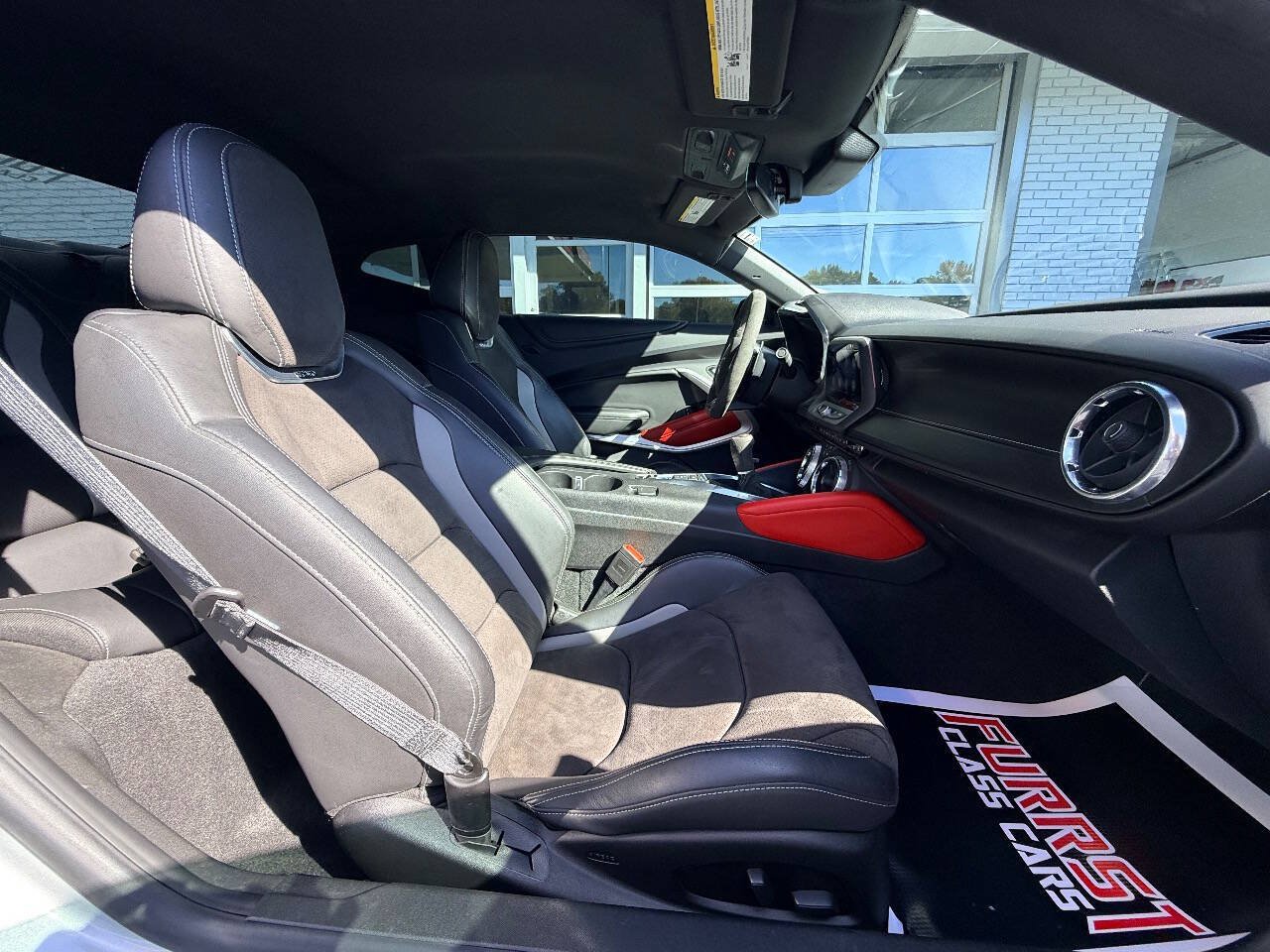 Used 2019 Chevrolet Camaro SS RWD image 35