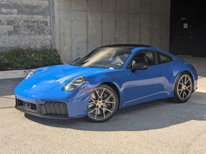 New 2025 Porsche 911 Carrera 4 GTS