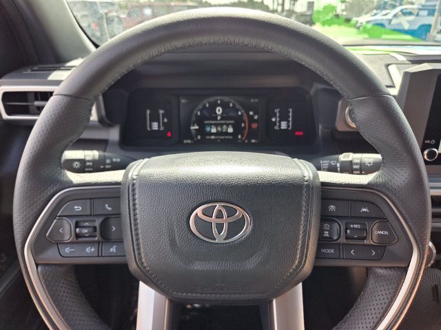 Used 2026 Toyota 4Runner SR5 RWD image 24