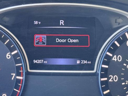 Used 2017 Nissan Altima 2.5 SR w/ Midnight Edition Package image 21