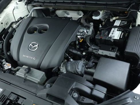 Used 2020 MAZDA CX-5 Touring image 9