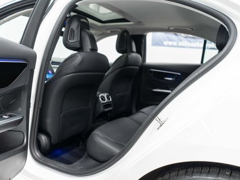Used 2025 Mercedes-Benz C 300 4MATIC Sedan image 29