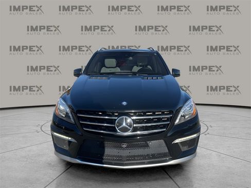 Used 2015 Mercedes-Benz ML 63 AMG 4MATIC image 8