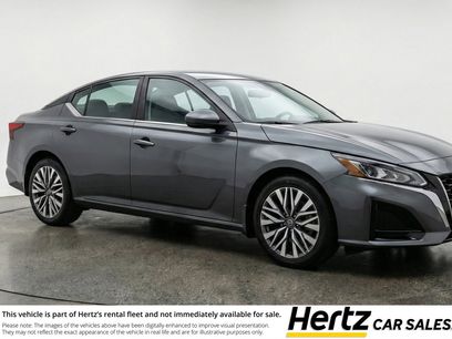 Used 2025 Nissan Altima 2.5 SV