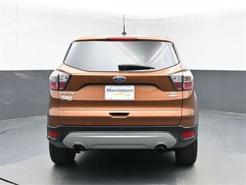 Used 2017 Ford Escape SE image 13