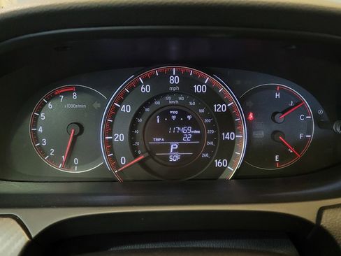 Used 2017 Honda Accord Sport image 23