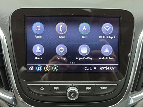 Used 2020 Chevrolet Equinox Premier image 35