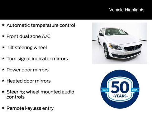 Used 2017 Volvo V60 T5 Cross Country w/ Convenience Package image 10