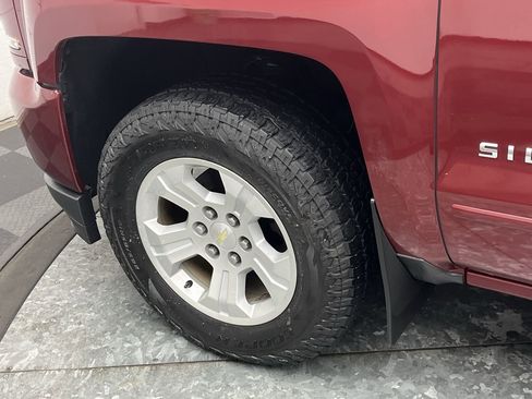 Used 2017 Chevrolet Silverado 1500 LT w/ All Star Edition image 29