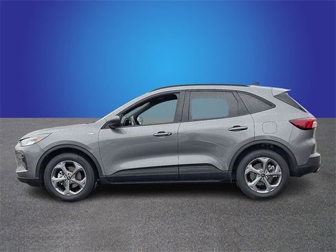 Used 2025 Ford Escape ST-Line image 7