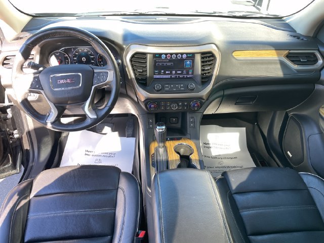 Used 2017 GMC Acadia Denali w/ Technology Package FWD image 13