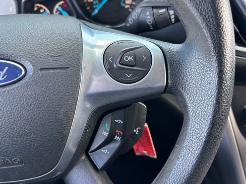 Used 2013 Ford Escape SE FWD image 23