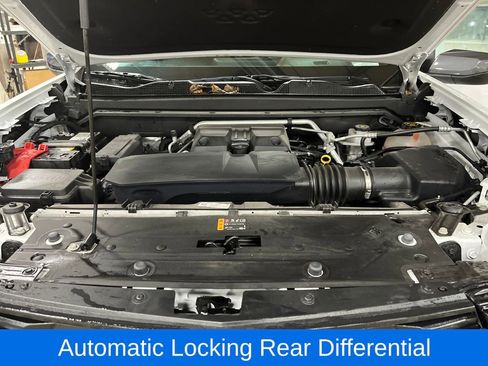 Used 2023 Chevrolet Colorado LT image 27