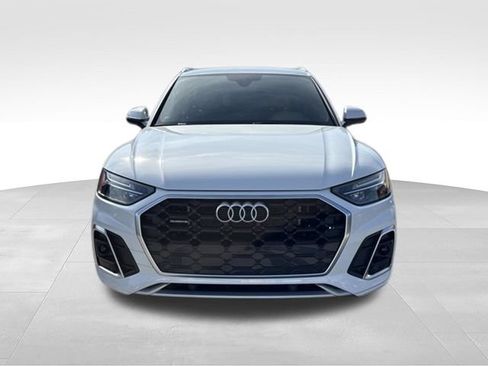 Used 2025 Audi Q5 e Premium AWD/4WD image 2