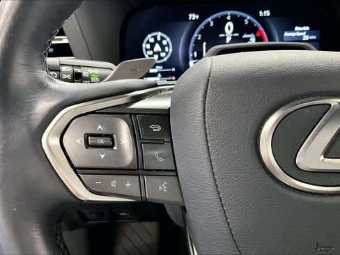 Used 2024 Lexus GX 550 image 23